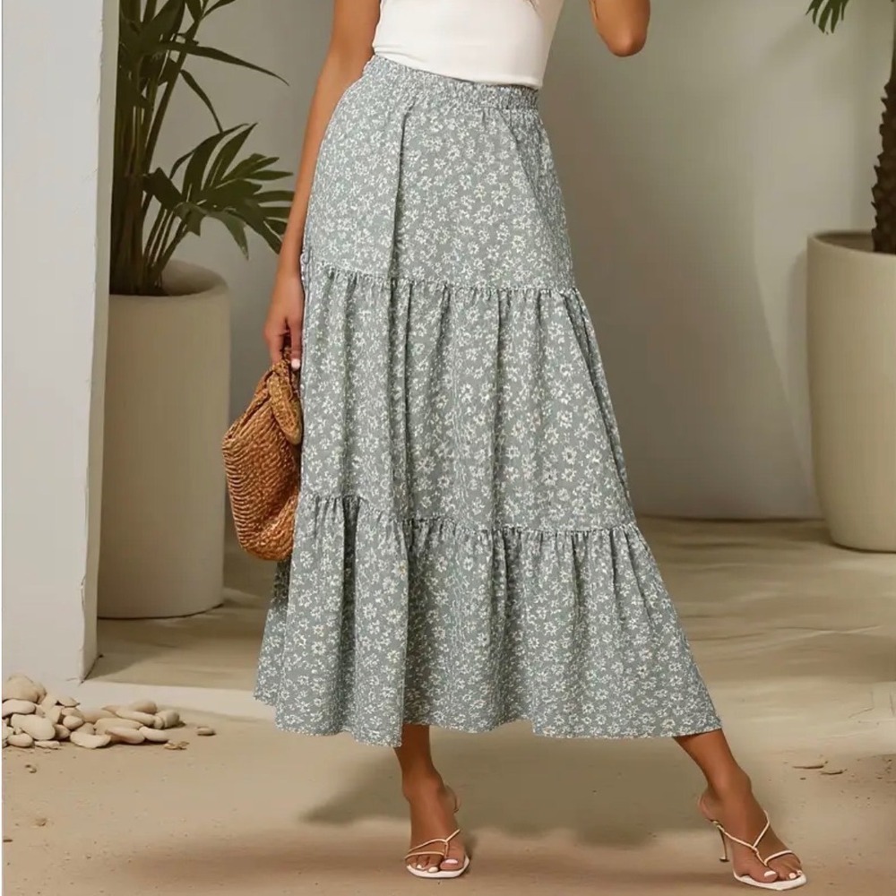 Sage Mint Green Daisy Floral Tiered Maxi Skirt L Dainty Fem Cottagecore Festival
